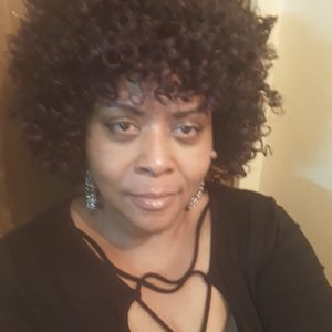 Meet your Posher, Janet